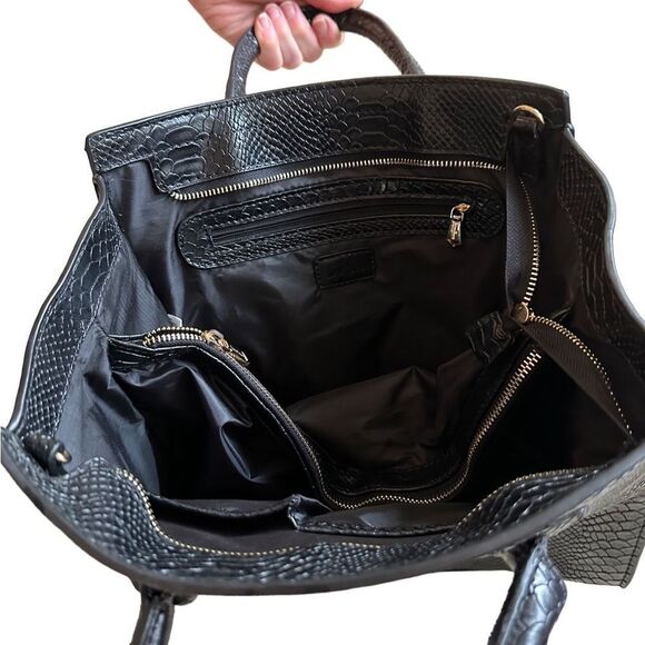 NWOT Neiman Marcus Brand Black Faux Leather Crocodile Pattern Bag - Picture 5 of 15